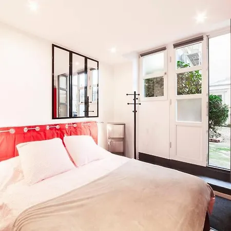 In | Raffine Et Calme Place St-jean Apartament